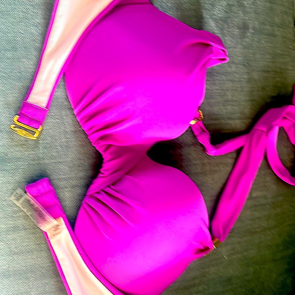 VS bikini top